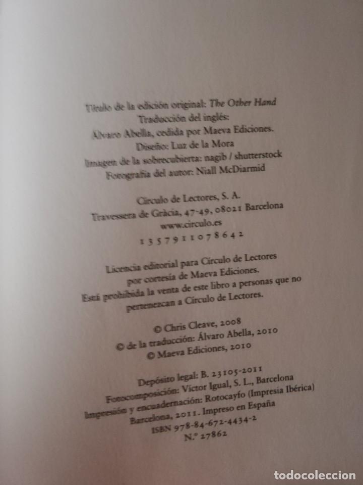 Libros de segunda mano: CON EL CORAZ&Oacute;N EN LA MANO (CHRIS CLEAVE) - C&Iacute;RCULO DE LECTORES - Foto 3