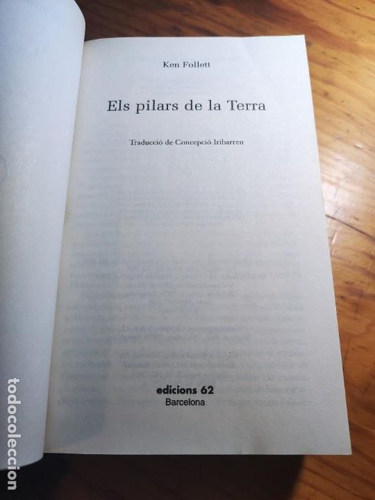 Libros de segunda mano: Els pilars de la Terra. Ken Follet - Foto 2