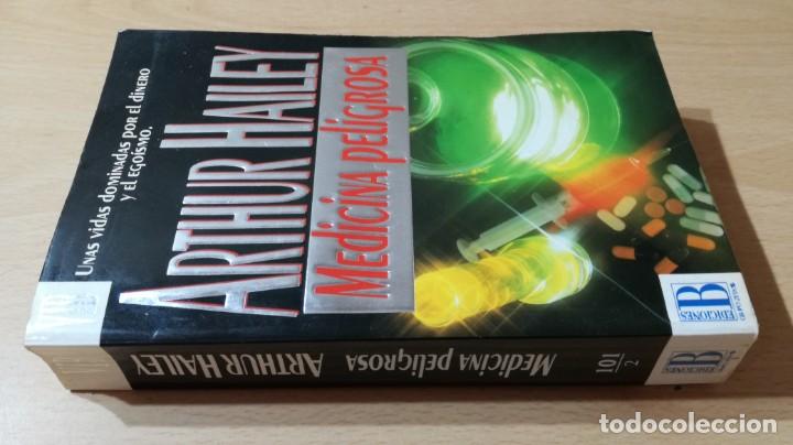Gebrauchte B&uuml;cher: MEDICINA PELIGROSA - ARTHUR HALLEY - EDICIONES B	/	R303