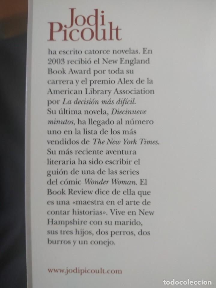 Libros de segunda mano: Jodi Picoult - El d&eacute;cimo c&iacute;rculo - Foto 4