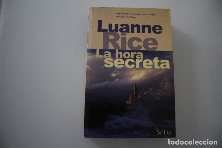 Libros de segunda mano: LA HORA SECRETA - Foto 1