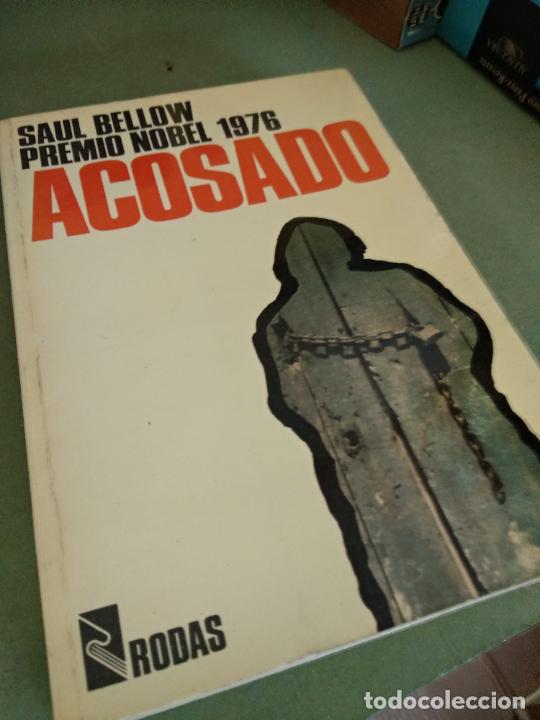 Libros de segunda mano: SAUL BELLOW. ACOSADO. RODAS - Foto 1