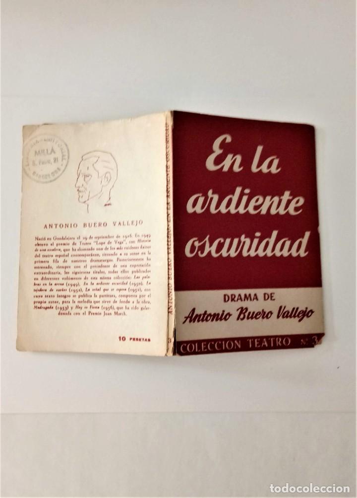 Libros de segunda mano: Libro En la Ardiente Oscuridad - Foto 3