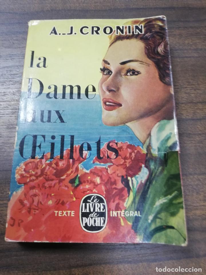 Libros de segunda mano: LA DAME AUX OEILLETS. A. J. CRONIN. - Foto 1