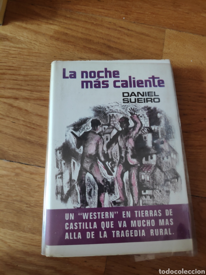 Libros de segunda mano: La noche m&aacute;s caliente Daniel sueiro - Foto 1
