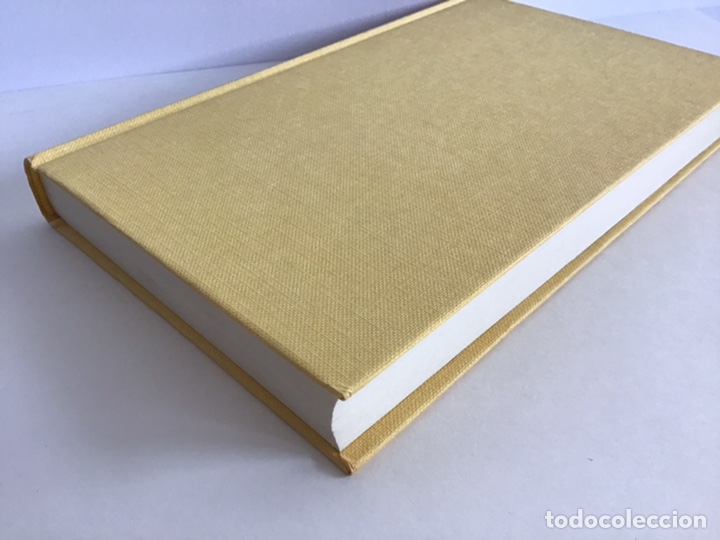 Libros de segunda mano: LA INSOPORTABLE LEVEDAD DEL SER / MILAN KUNDERA / C&Iacute;RCULO DE LECTORES - Foto 8