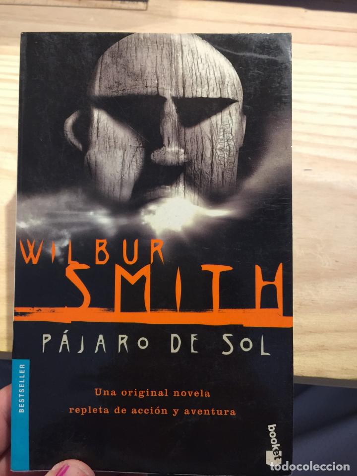 Libros de segunda mano: P&aacute;jaro De Sol - Smith, Wilbur A. - Foto 1