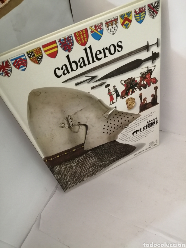 Libros de segunda mano: Caballeros de Christopher Gravett - Foto 3