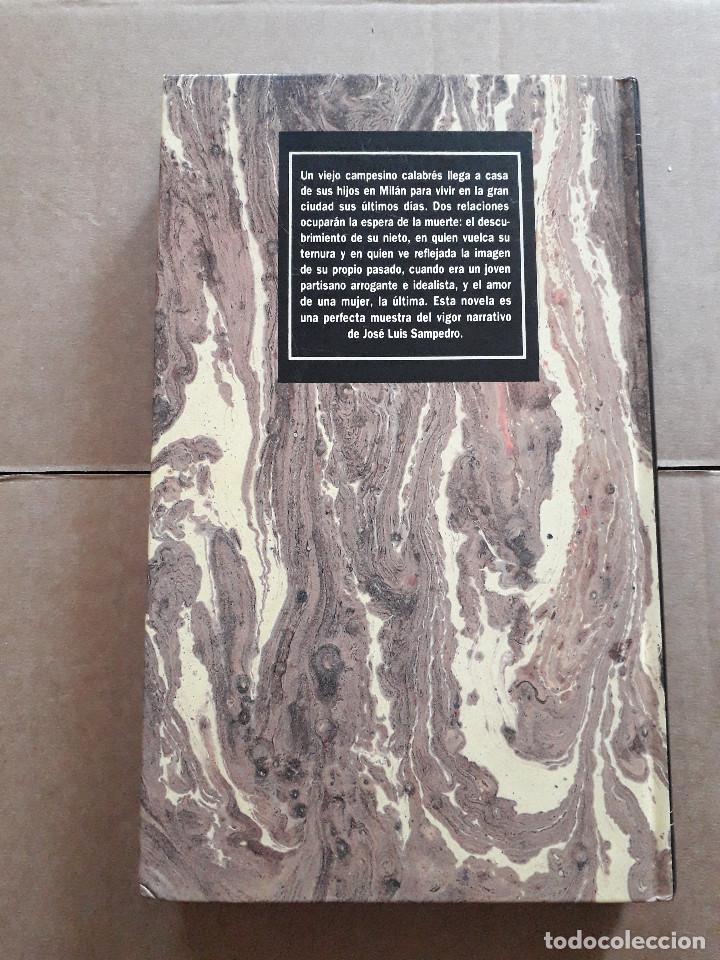 Libros de segunda mano: La sonrisa etrusca - Foto 2
