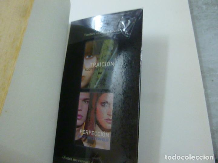 Libros de segunda mano: ETERNIDAD -, ALYSON NOEL - N 9 - Foto 7