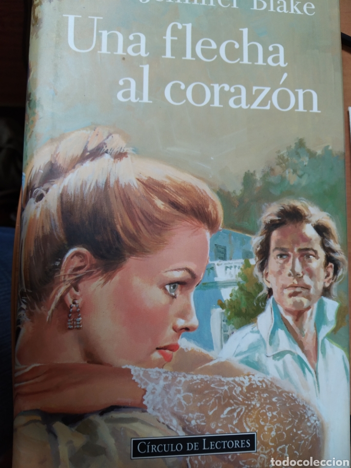 Libros de segunda mano: UNA FLECHA AL CORAZ&Oacute;N. JENNIFER BLAKE. - Foto 1