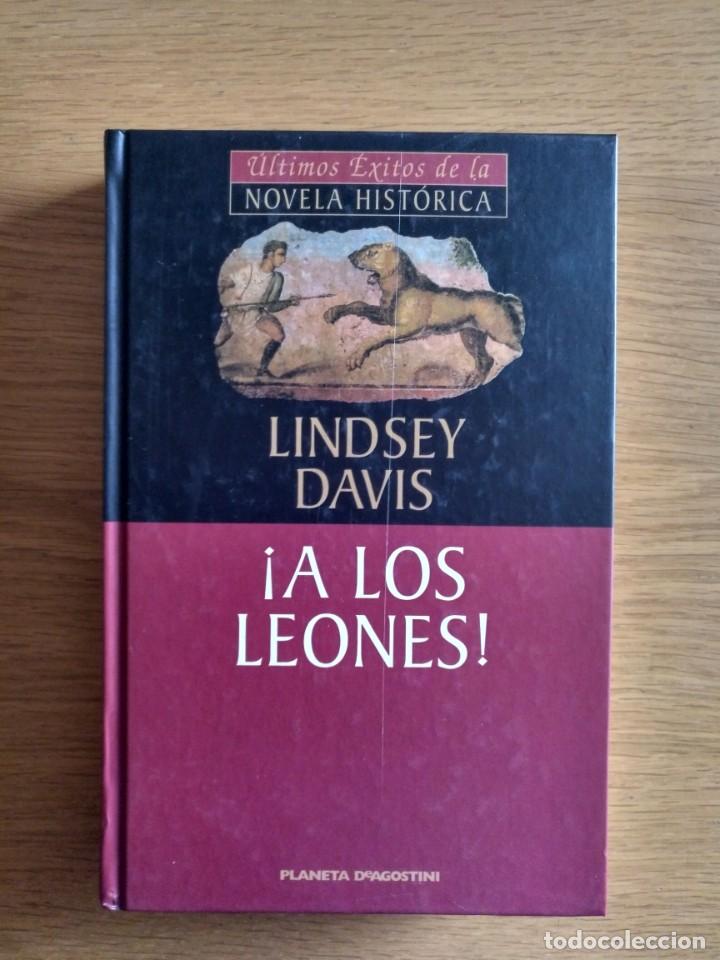 Libros de segunda mano: LINDSEY DAVIS, &iexcl;A los leones! - Foto 1