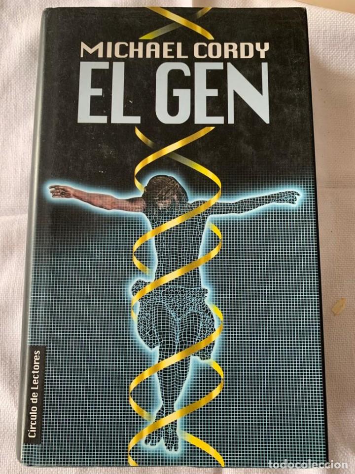 Libros de segunda mano: El gen - Michael Cordy - Foto 1
