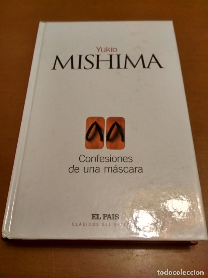 Libros de segunda mano: Confesiones de una m&aacute;scara - Foto 1