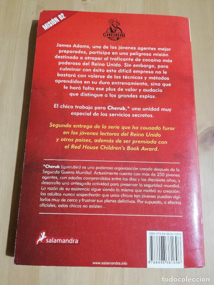 Libros de segunda mano: MISION 02: EL TRAFICANTE (ROBERT MUCHAMORE) - Foto 3