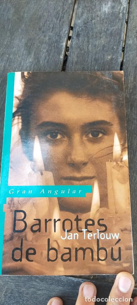 Libros de segunda mano: BARROTES DE BAMBU - JAN TERLOUW - GRAN ANGULAR X404 - Foto 4