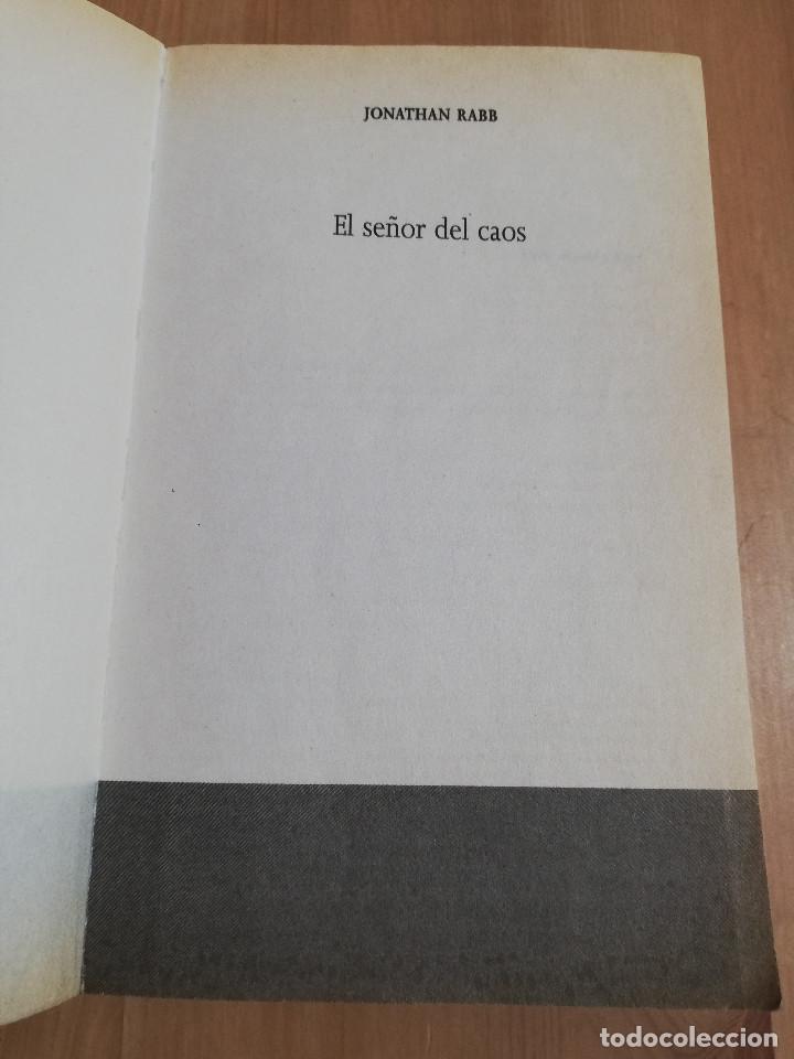 Libros de segunda mano: EL SE&Ntilde;OR DEL CAOS (JONATHAN RABB) - Foto 2