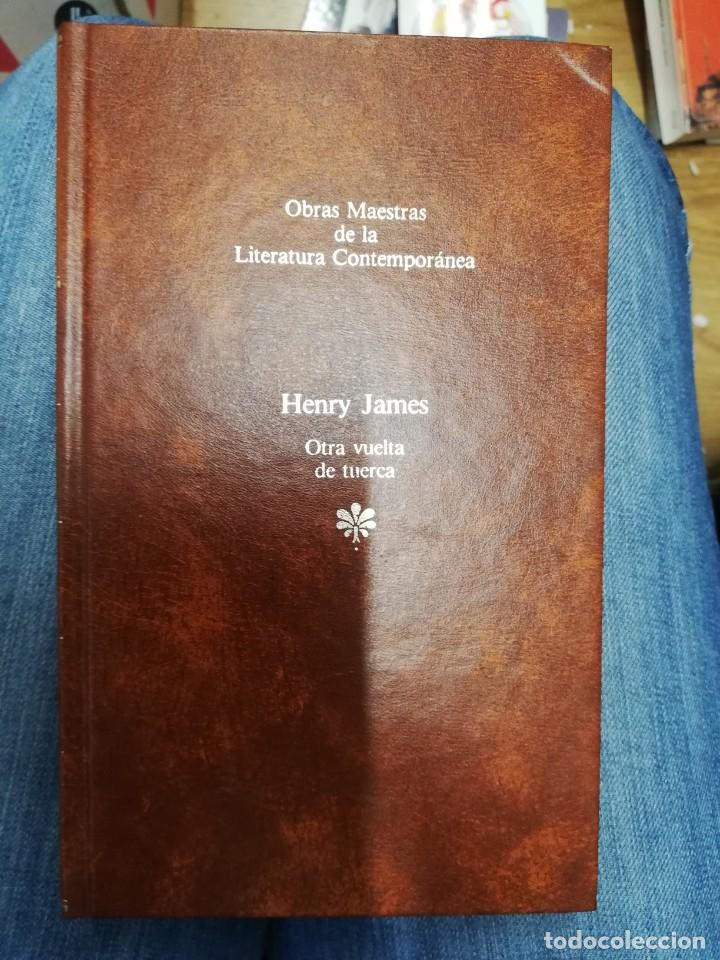 Libros de segunda mano: Otra vuelta de tuerca. Henry James - Foto 1
