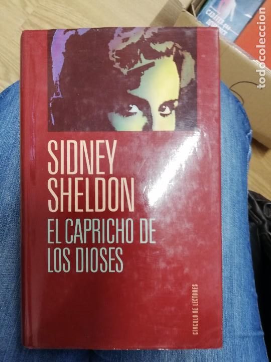 Libros de segunda mano: El capricho de los dioses. Sidney Sheldon - Foto 1
