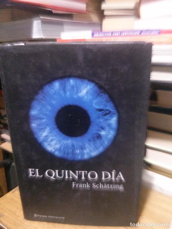 Libros de segunda mano: EL QUINTO DIA, FRANK SCHATZING, ED. PLANETA - Foto 1