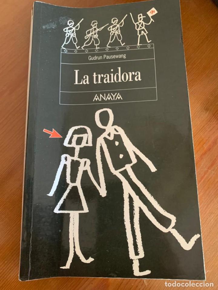 Libros de segunda mano: La traidora - Gudrun Pausewang - Foto 1