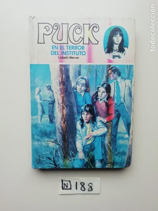 Libros de segunda mano: En el terror del instituto - Foto 1