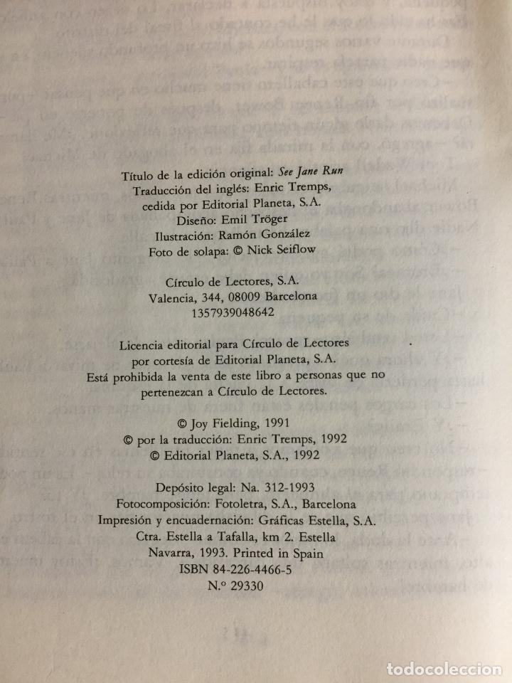 Libros de segunda mano: Huye, Jane, huye! - Joy Fielding - Foto 3