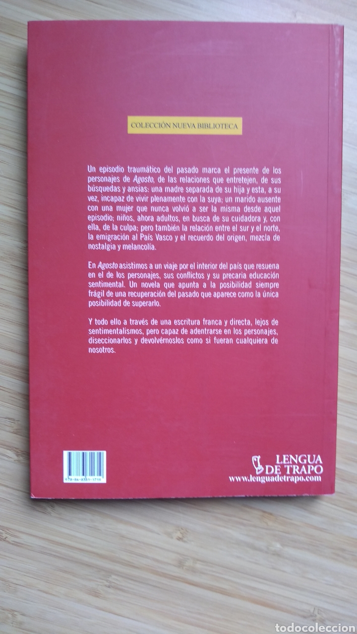 Libros de segunda mano: Agosto - Txani Rodr&iacute;guez - Foto 2