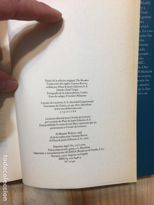 Libros de segunda mano: Donde mueren las olas - Minette Walters - Foto 2