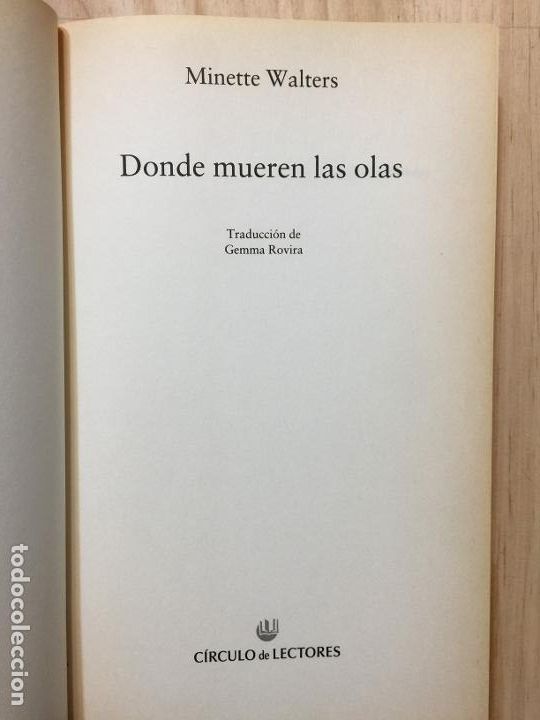 Libros de segunda mano: Donde mueren las olas - Minette Walters - Foto 3