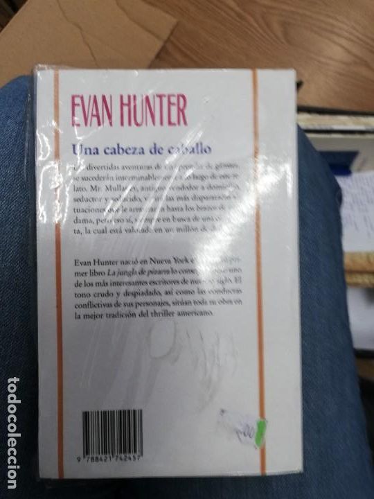 Libros de segunda mano: Una cabeza de caballo. Evan Hunter - Foto 2