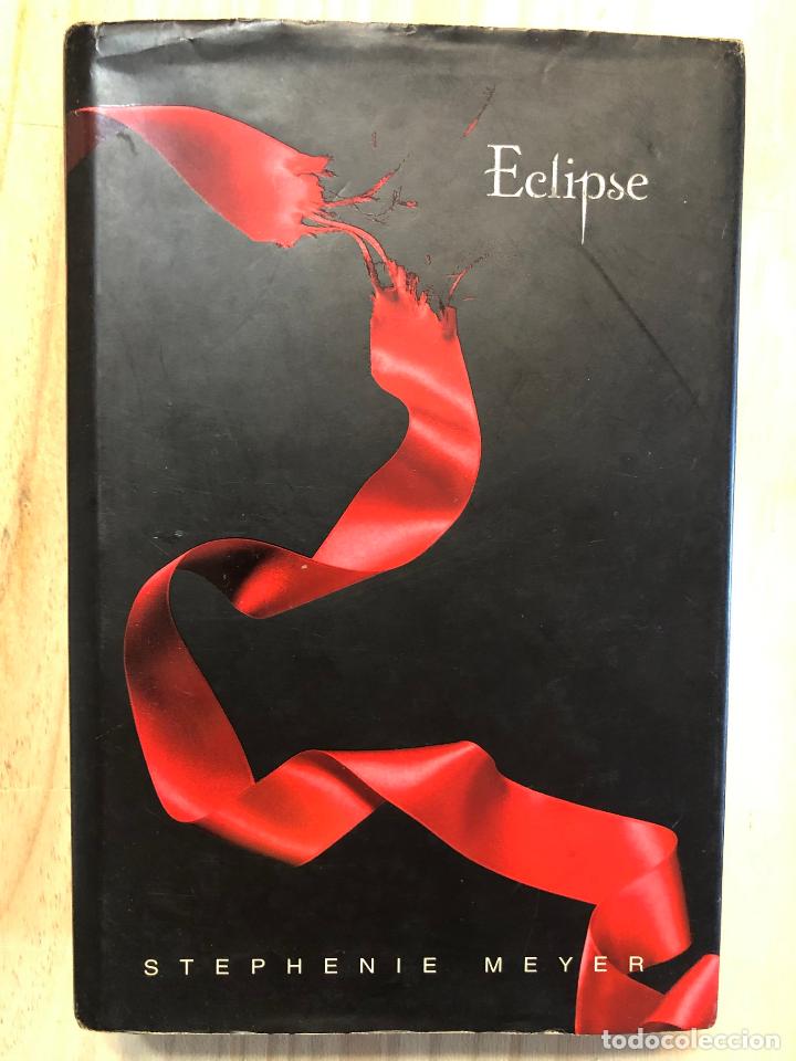 Libros de segunda mano: Eclipse - Stephenie Meyer - Foto 1