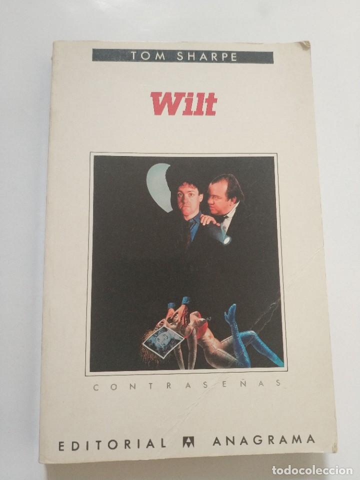 Libros de segunda mano: WILT.- TOM SHARPE - Foto 1