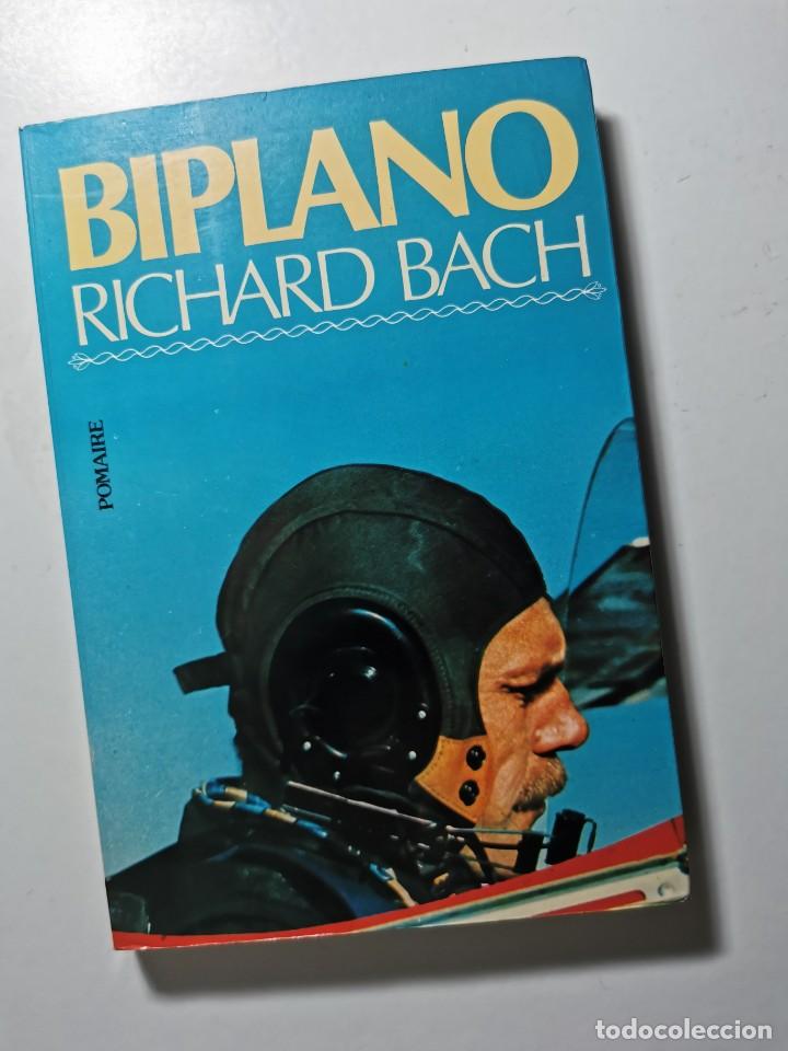 Libros de segunda mano: BIPLANO (RICHARD BACH) - Foto 1