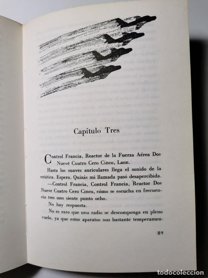 Libros de segunda mano: AJENO A LA TIERRA (RICHAR BACH) - Foto 4