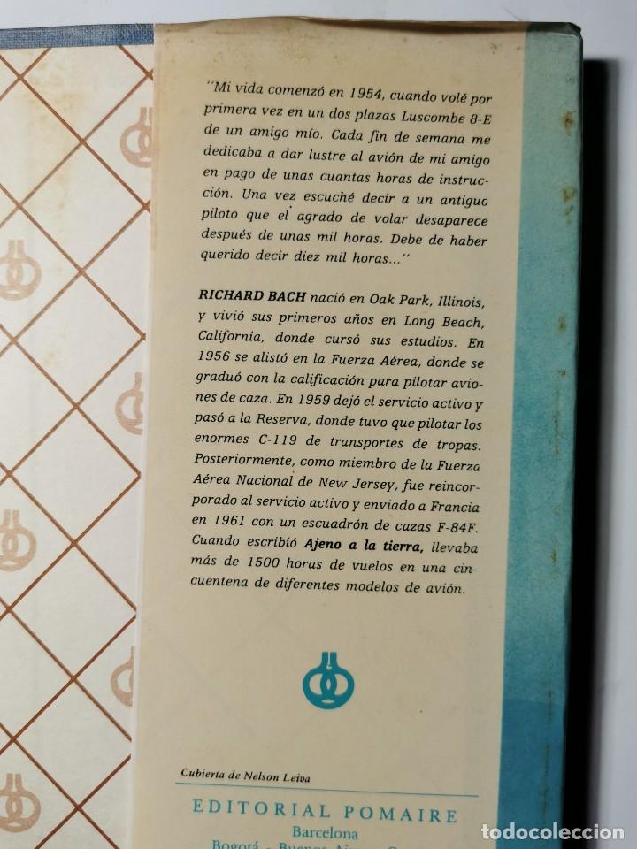 Libros de segunda mano: AJENO A LA TIERRA (RICHAR BACH) - Foto 5