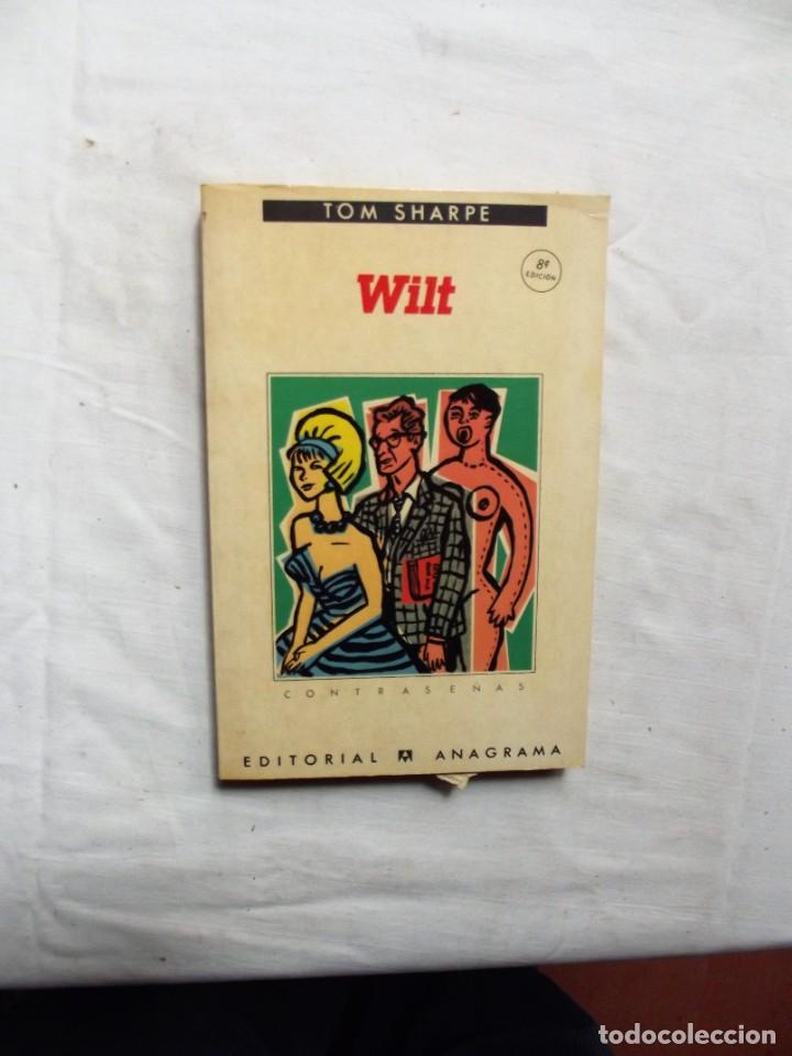 Libros de segunda mano: WILT DE TOM SHARPE - Foto 1