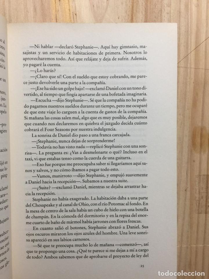 Libros de segunda mano: Convulsi&oacute;n - Robin Cook - Foto 3