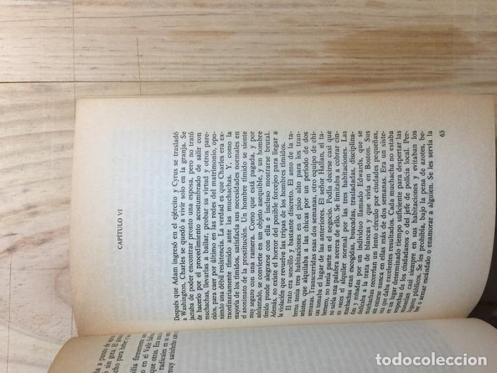 Libros de segunda mano: Al este del Ed&eacute;n - John Stenbeck - Foto 3