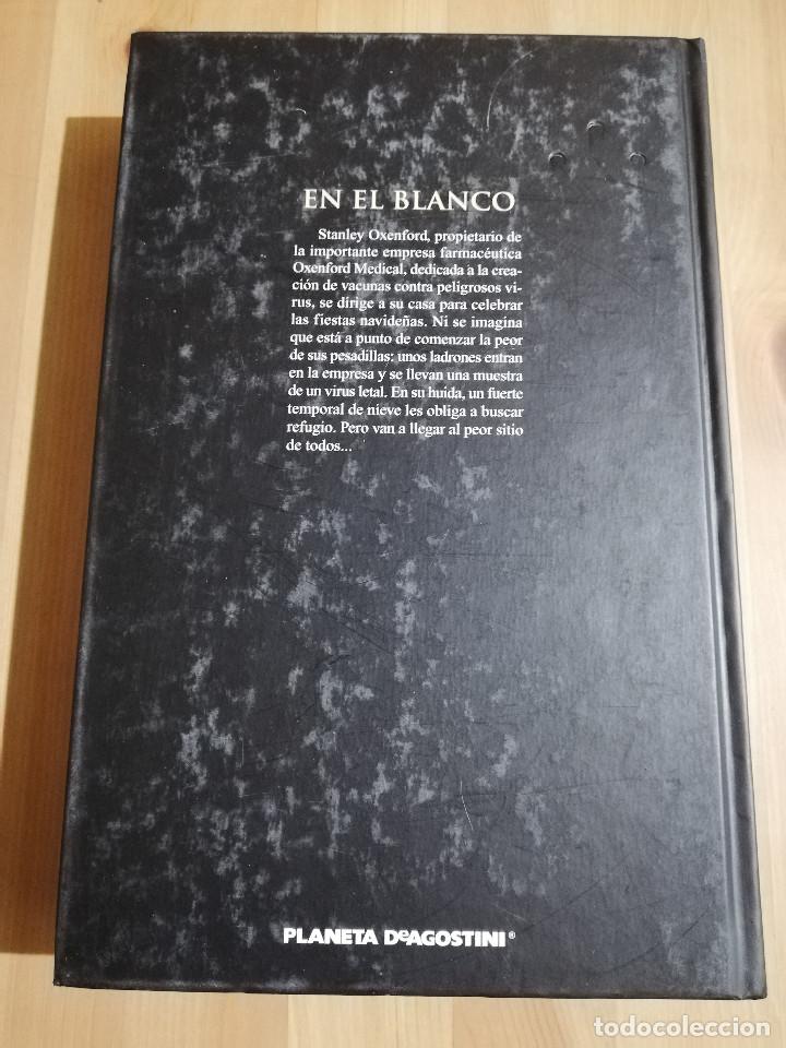 Libros de segunda mano: EN EL BLANCO (KEN FOLLETT) - Foto 3