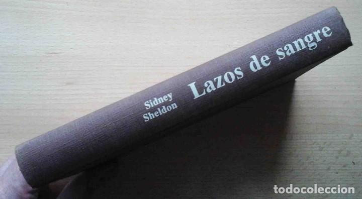 Libros de segunda mano: Lazos de sangre (Sidney Sheldon) 1979 - Foto 4