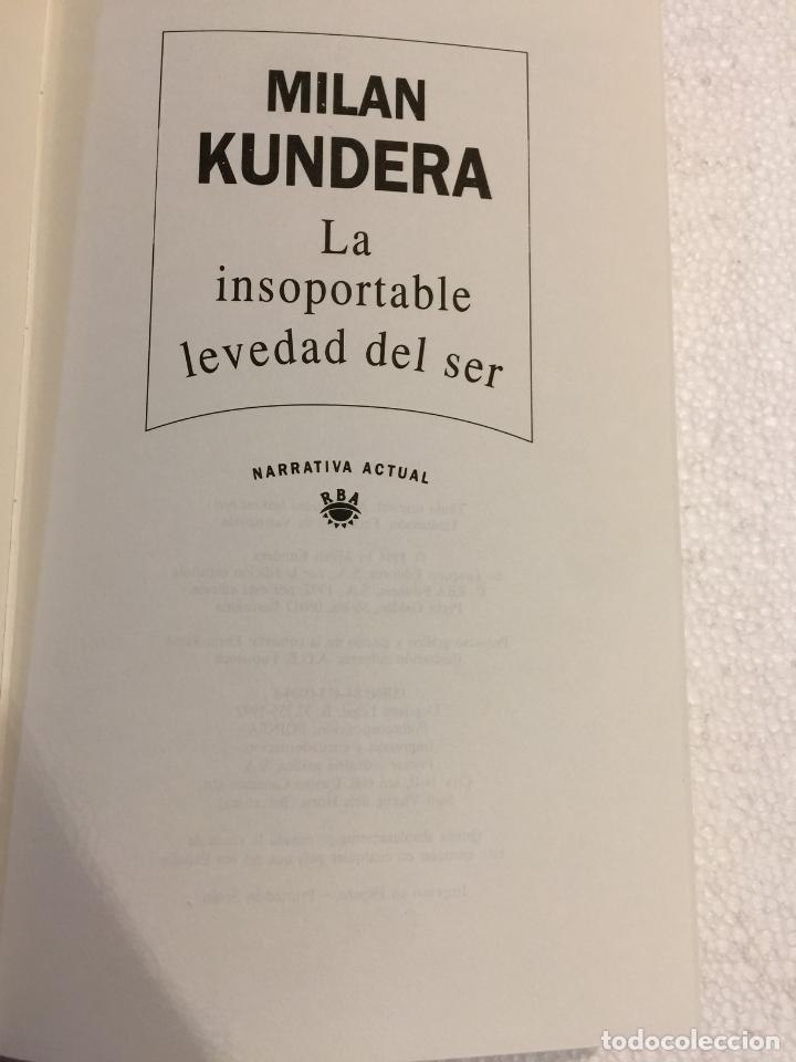 Libros de segunda mano: La insoportable levedad del ser - Milan Kundera - Foto 5