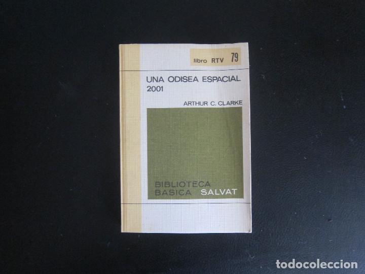 Libros de segunda mano: UNA ODISEA ESPACIAL - ARTHUR C. CLARKE - Foto 1