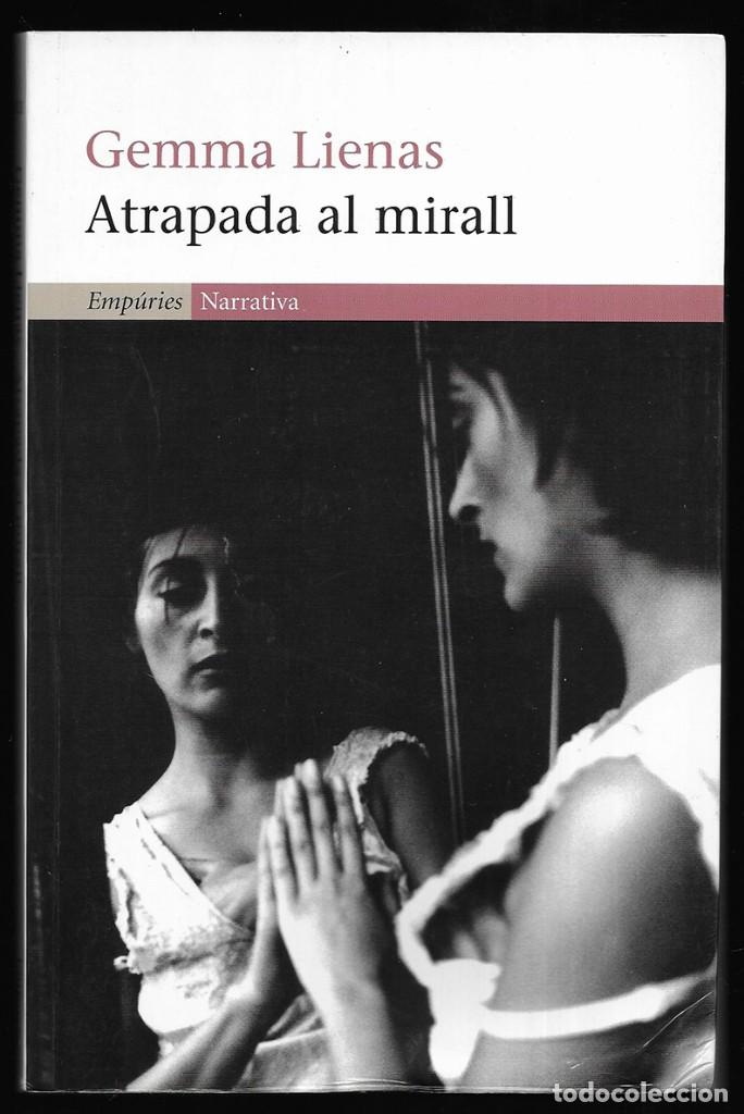 Libros de segunda mano: Atrapada al mirall. Lienas, Gemma - Foto 1