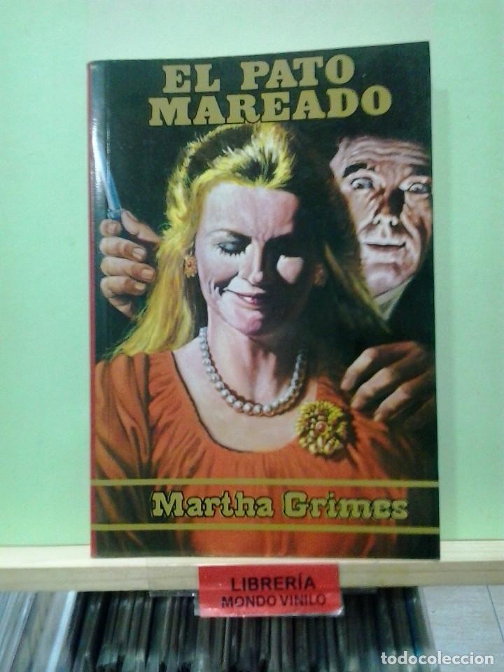 Libros de segunda mano: LMV - El pato mareado. Martha Grimes - Foto 1