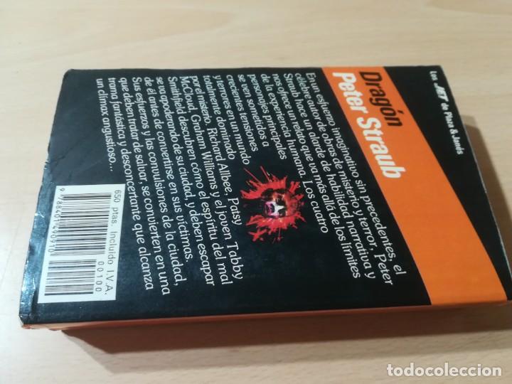 Libros de segunda mano: DRAGON / PETER STRAUB / PLAZA JANES / E207 - Foto 2