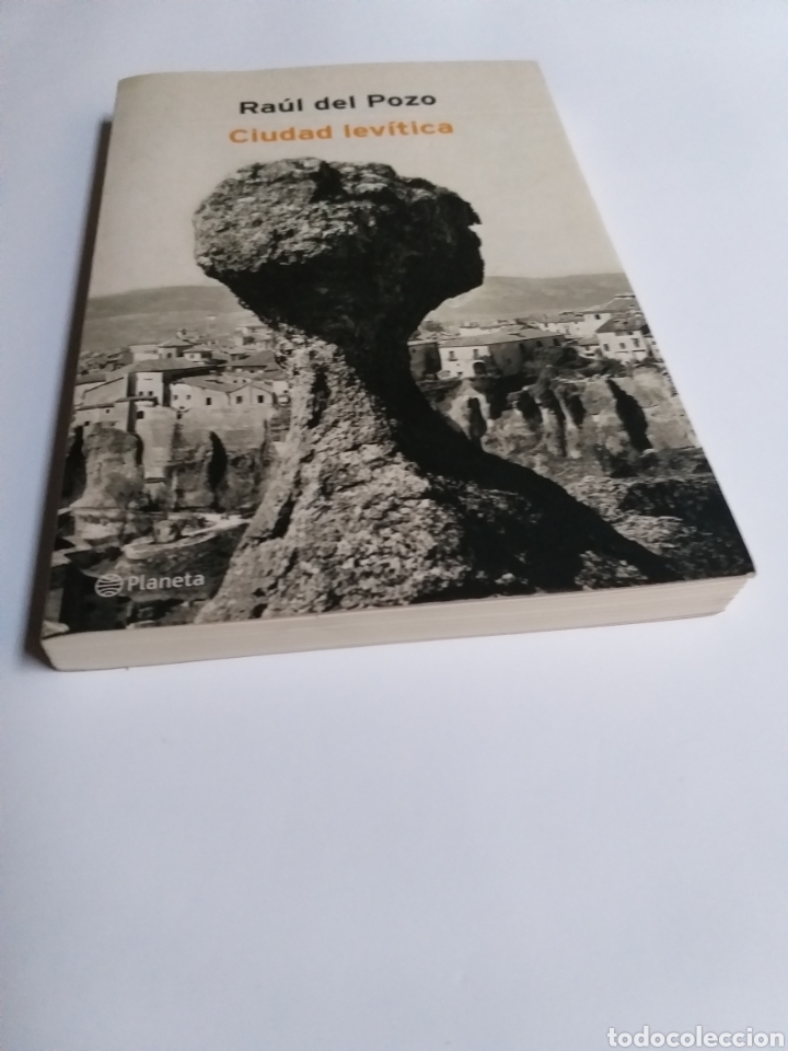 Libros de segunda mano: Ciudad levitica Ra&uacute;l del Pozo - Foto 2