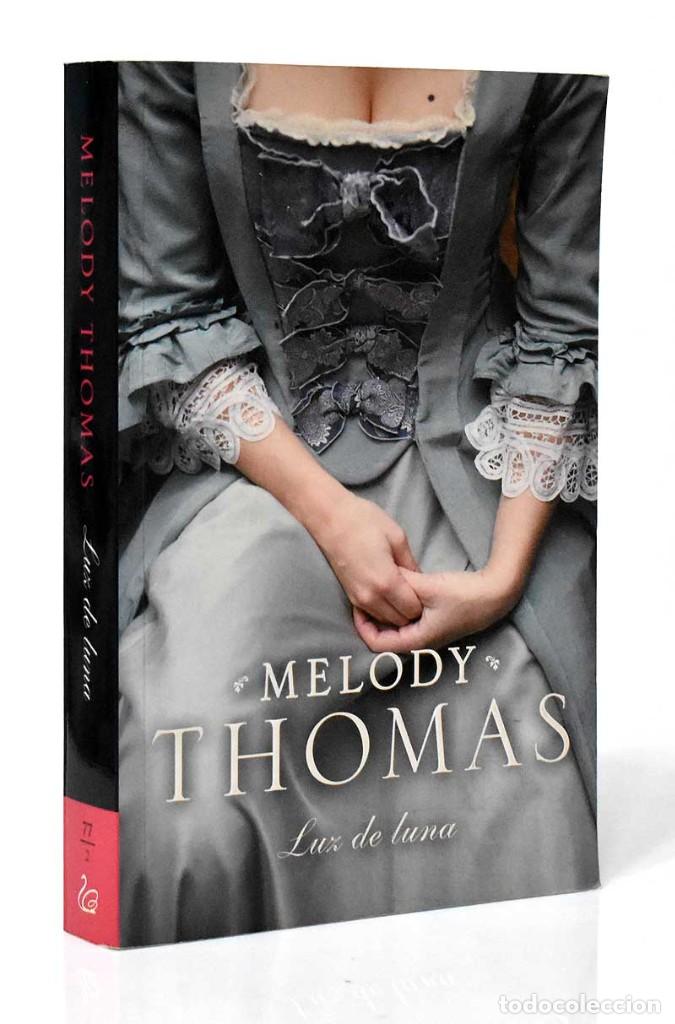 Libros de segunda mano: Luz de Luna - Melody Thomas - Foto 1