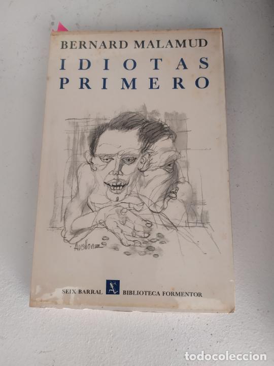 Libros de segunda mano: IDIOTAS PRIMERO - MALAMUD, Bernard - Foto 1