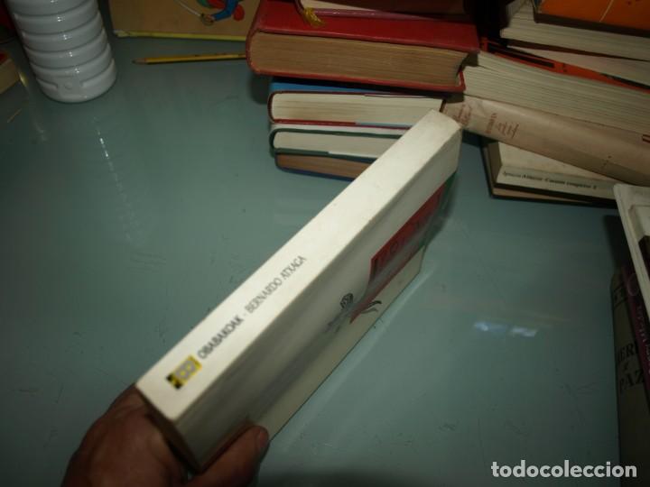 Libros de segunda mano: Bernardo Atxaga, Obabakoak, - Foto 2
